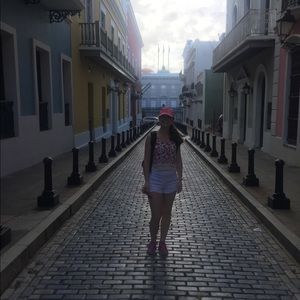 Meet your Posher, Marina